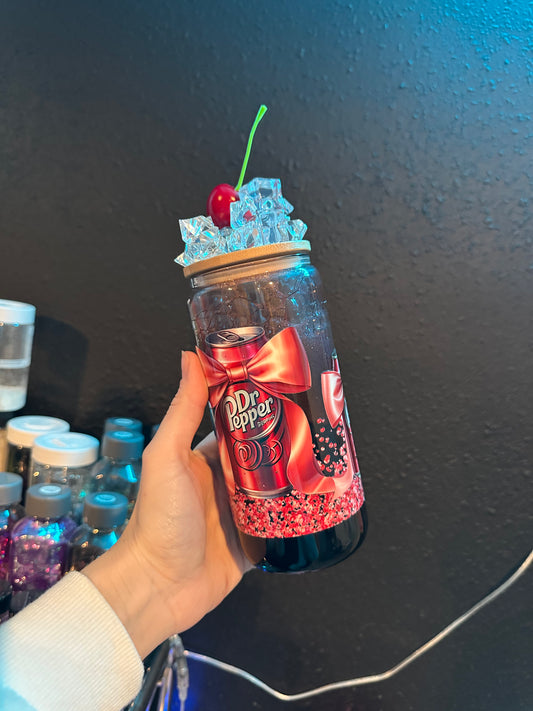 Dr Pepper with ice lid